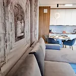 Lejlighed Luxury In 16 Atlas Arena&tobaco&free Parking