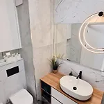 Lejlighed Luxury In 16 Atlas Arena&tobaco&free Parking Łódź