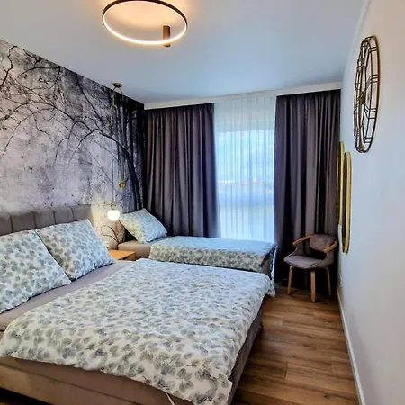 Luxury In 16 Atlas Arena&tobaco&free Parking