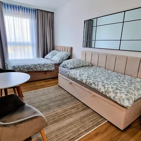 Luxury In 16 Atlas Arena&tobaco&free Parking