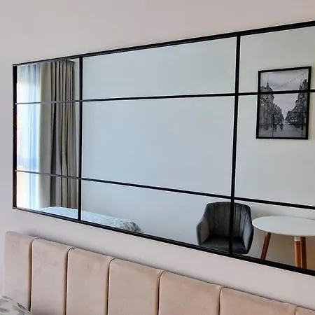 Luxury In 16 Atlas Arena&tobaco&free Parking *