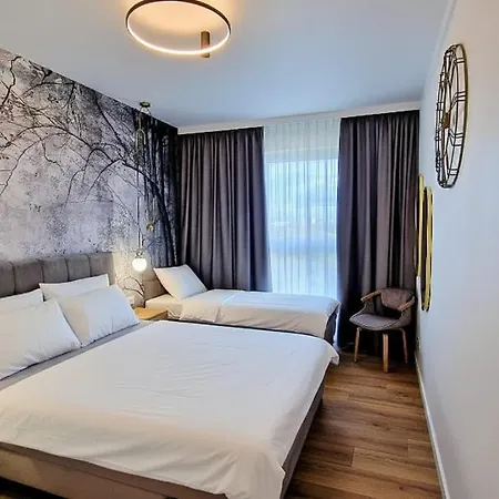 Luxury In 16 Atlas Arena&tobaco&free Parking