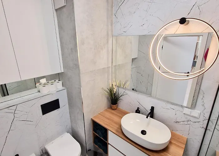 Apartment Luxury In 16 Atlas Arena&tobaco&free Parking Łódź