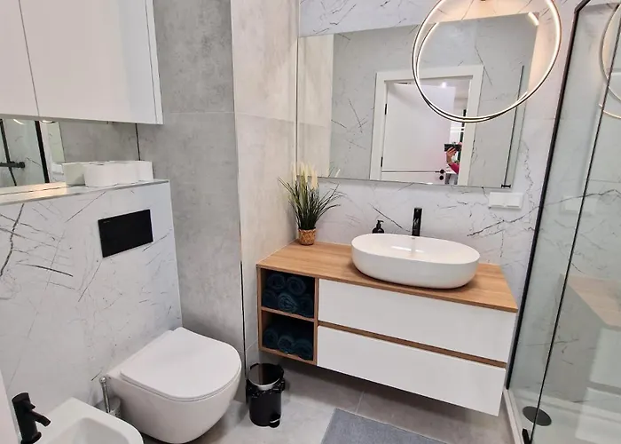 Luxury In 16 Atlas Arena&tobaco&free Parking *