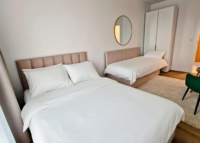 Luxury In 16 Atlas Arena&tobaco&free Parking Appartement